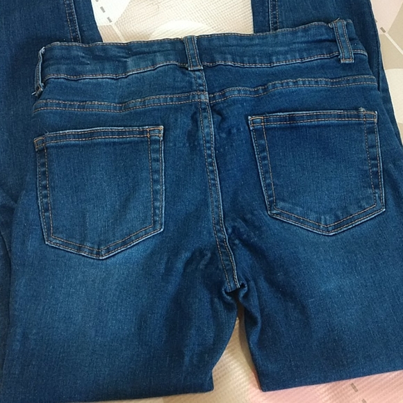 Wild Fable cropped Distressed Skinny Jeans. Size 0 - Picture 5 of 9